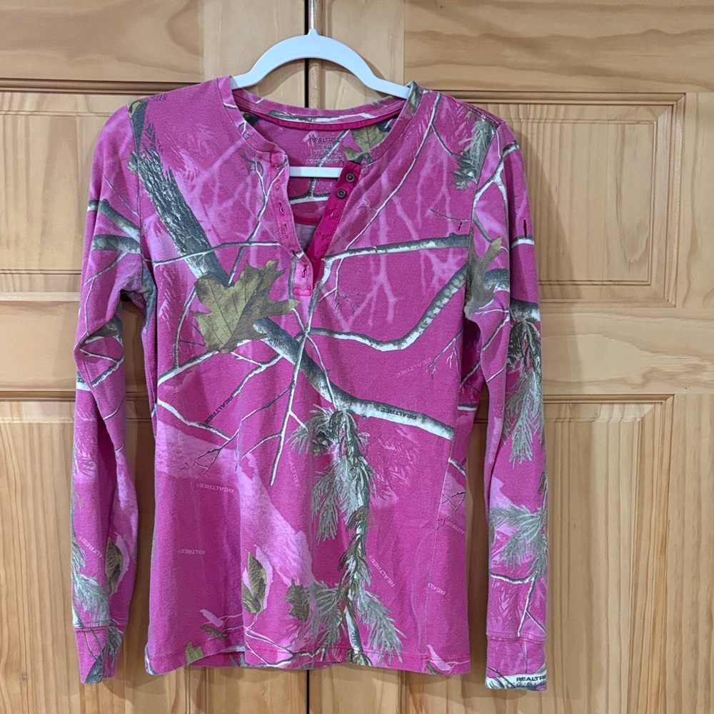 Pink Camouflage Women Long Sleeve Shirt